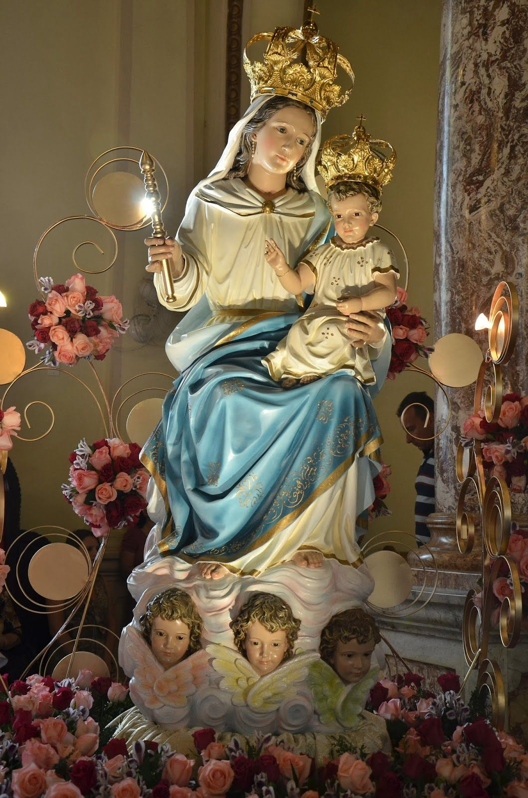 Nossa senhora do Monte Serrat 